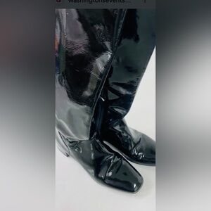 Stuart Weitzman like new Glossy Black Winter Boots